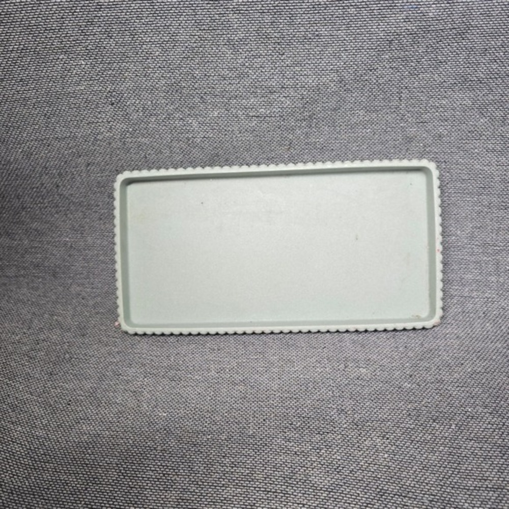 Kassatex Fine Linens Scalloped Vanity Tray Sage Green Resin Rectangle 170399